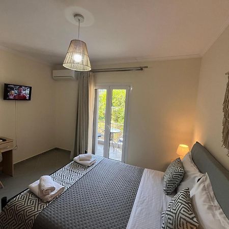 Emily Apartments Νυδρί Εξωτερικό φωτογραφία