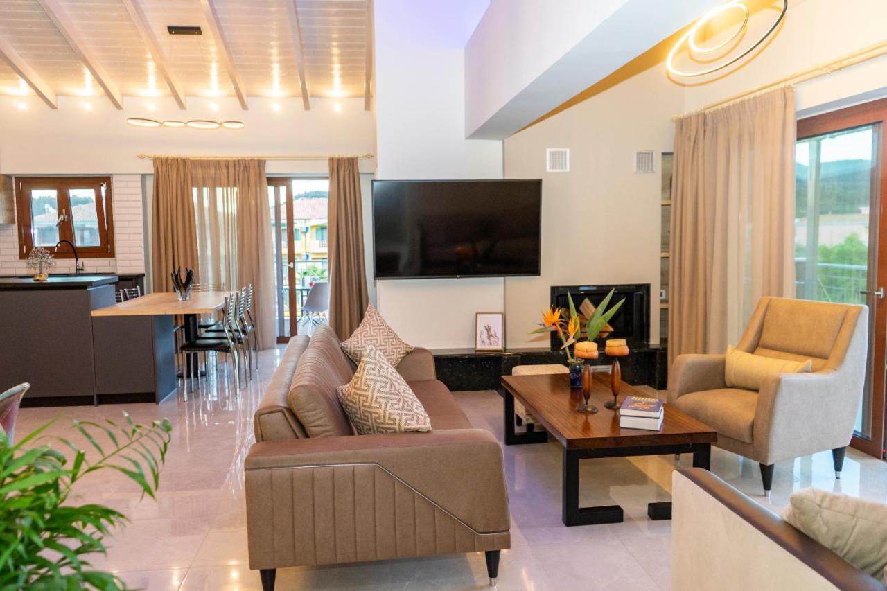 Emily Apartments Νυδρί Εξωτερικό φωτογραφία