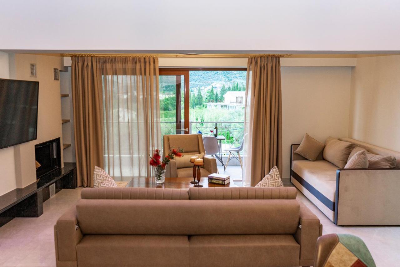 Emily Apartments Νυδρί Εξωτερικό φωτογραφία
