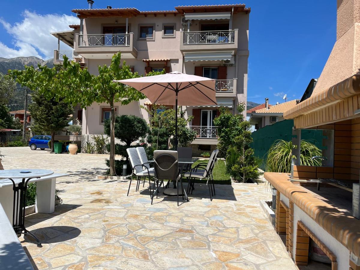 Emily Apartments Νυδρί Εξωτερικό φωτογραφία