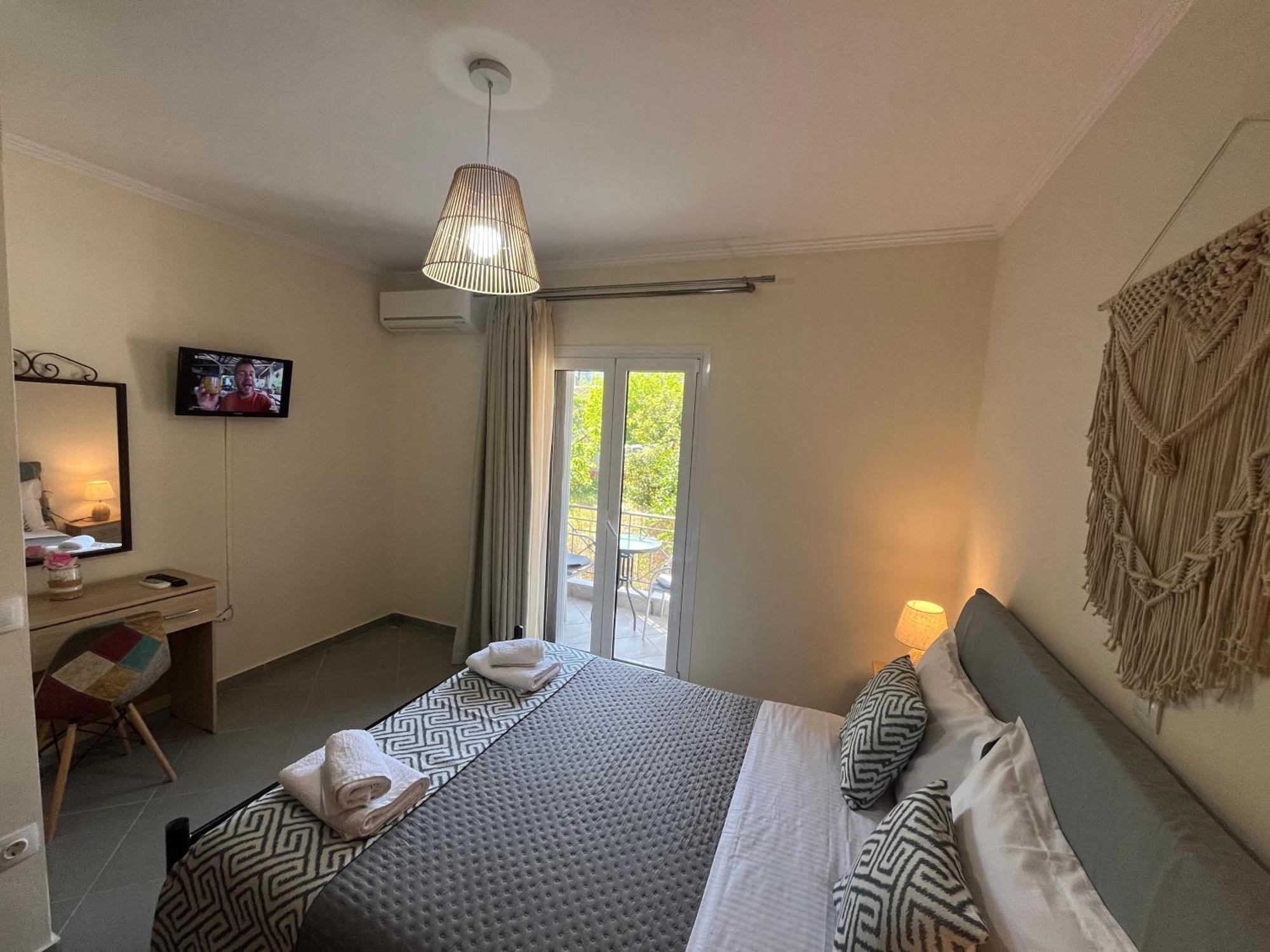 Emily Apartments Νυδρί Εξωτερικό φωτογραφία