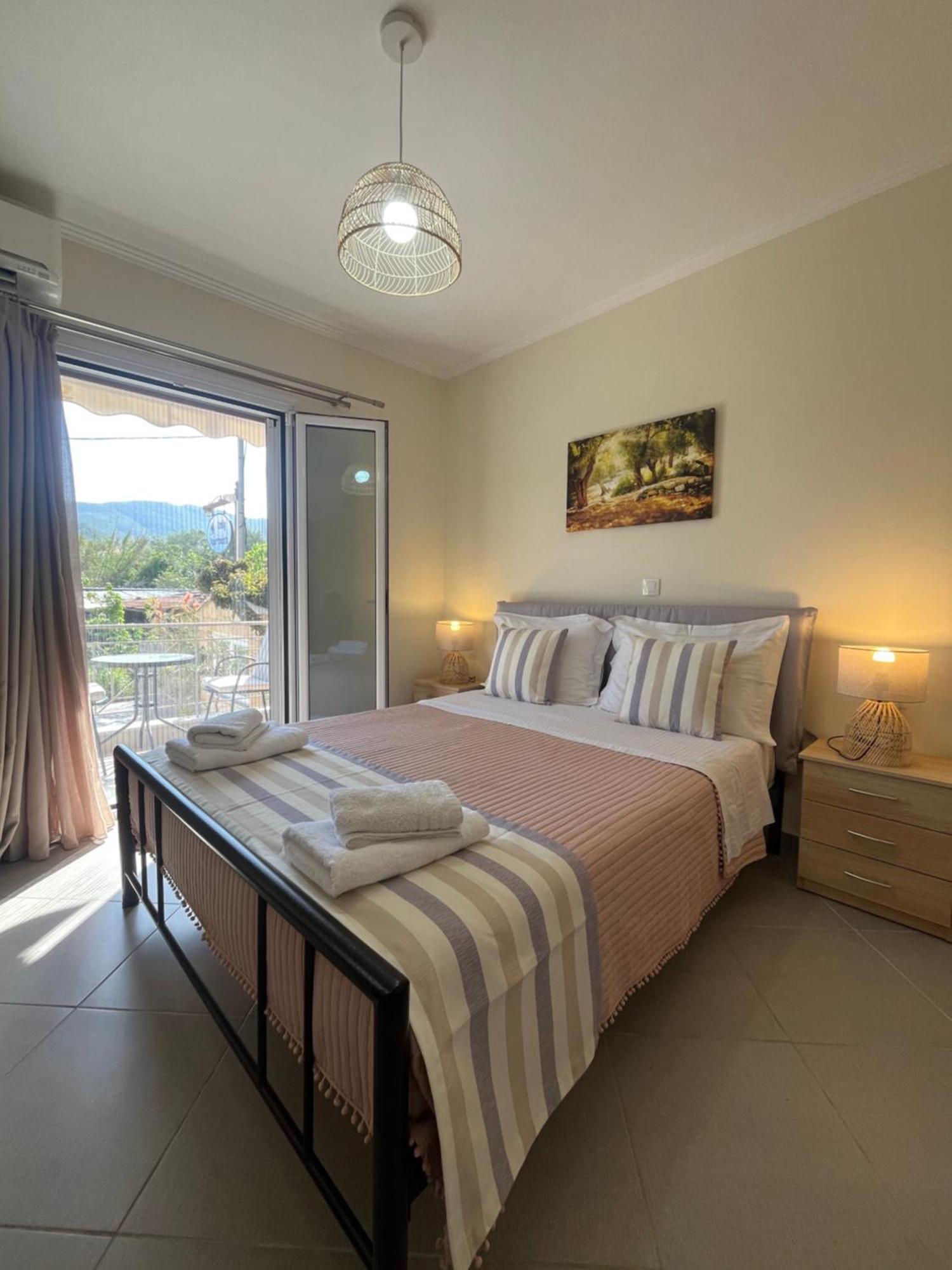 Emily Apartments Νυδρί Εξωτερικό φωτογραφία